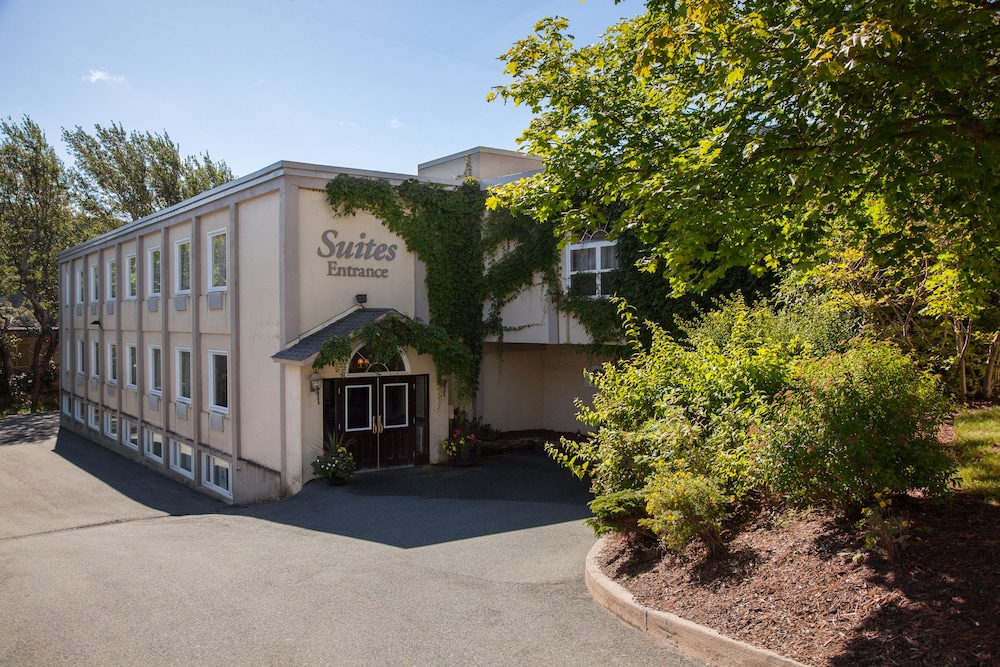 Monastery Spa And Suites By The Leaside Group 3/50