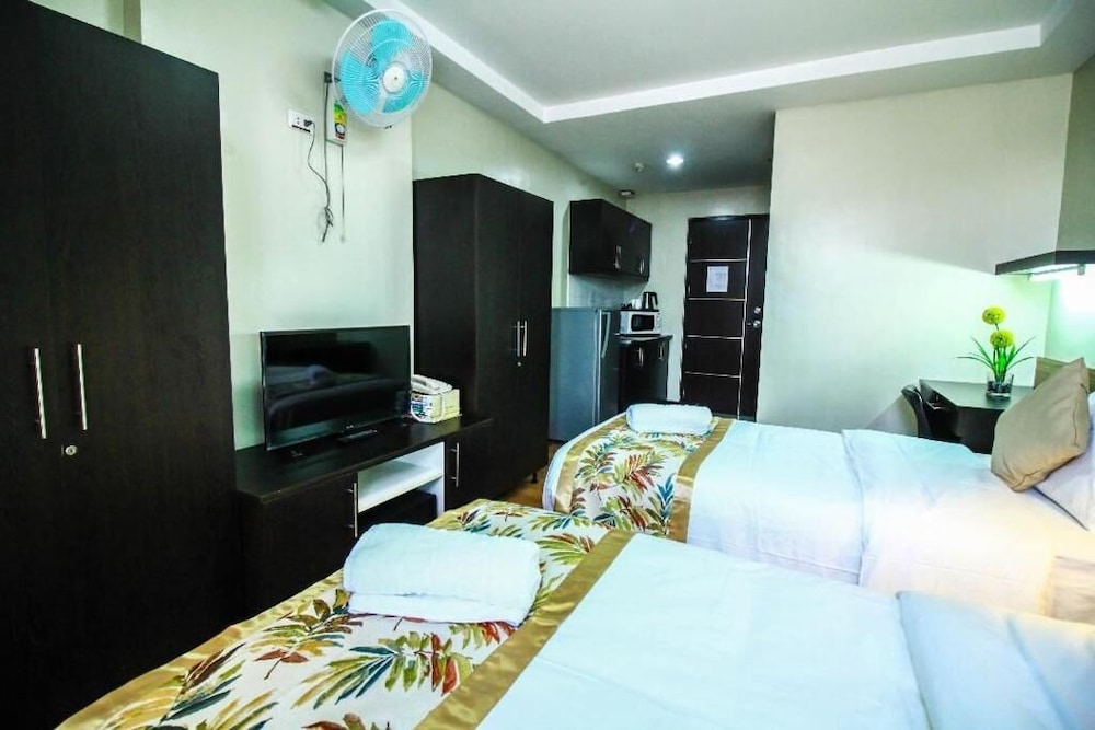 The Studio 87 22/36