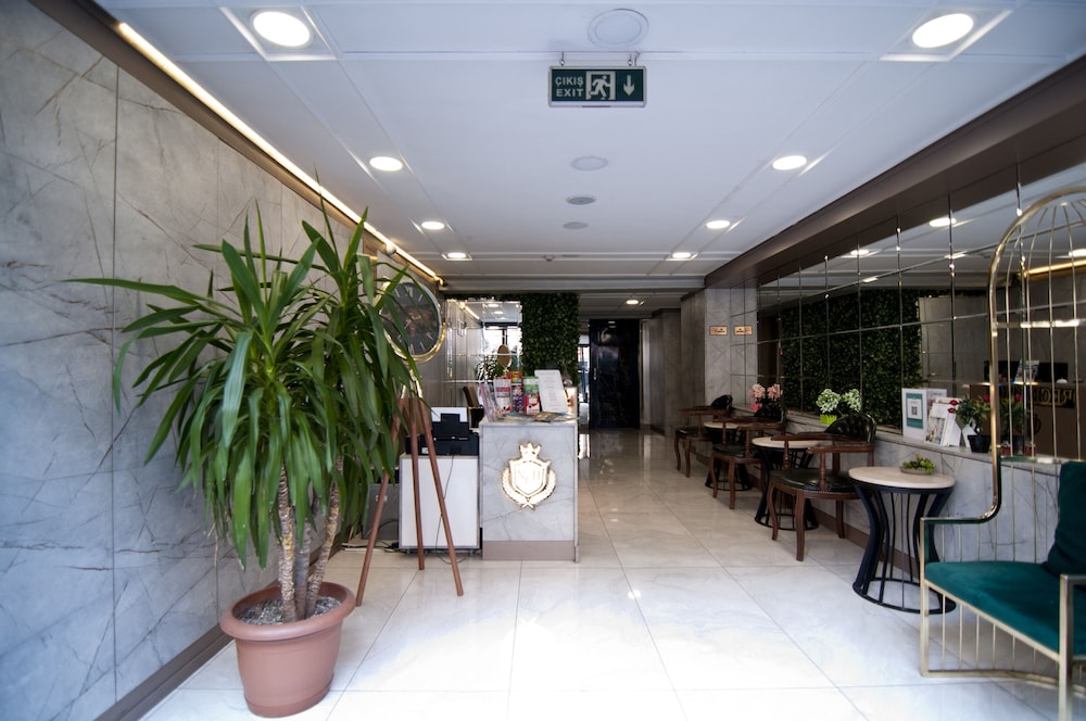 Nova City Hotel 20/85