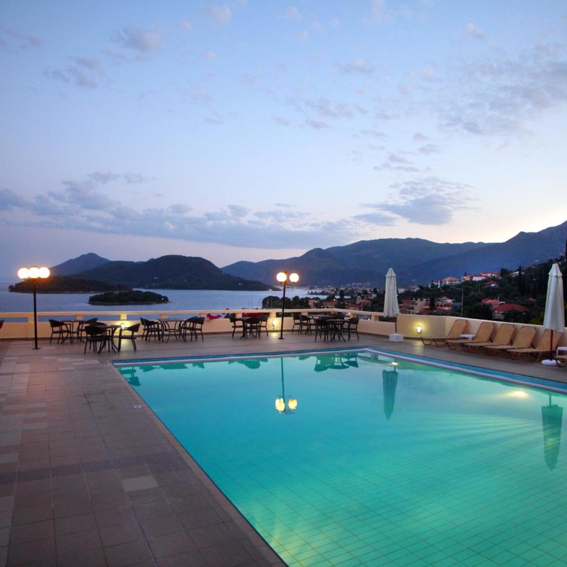 Scorpios Hotel 36/46