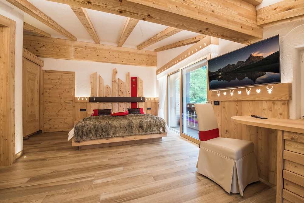 HOTEL CHALET PINETA 6/50