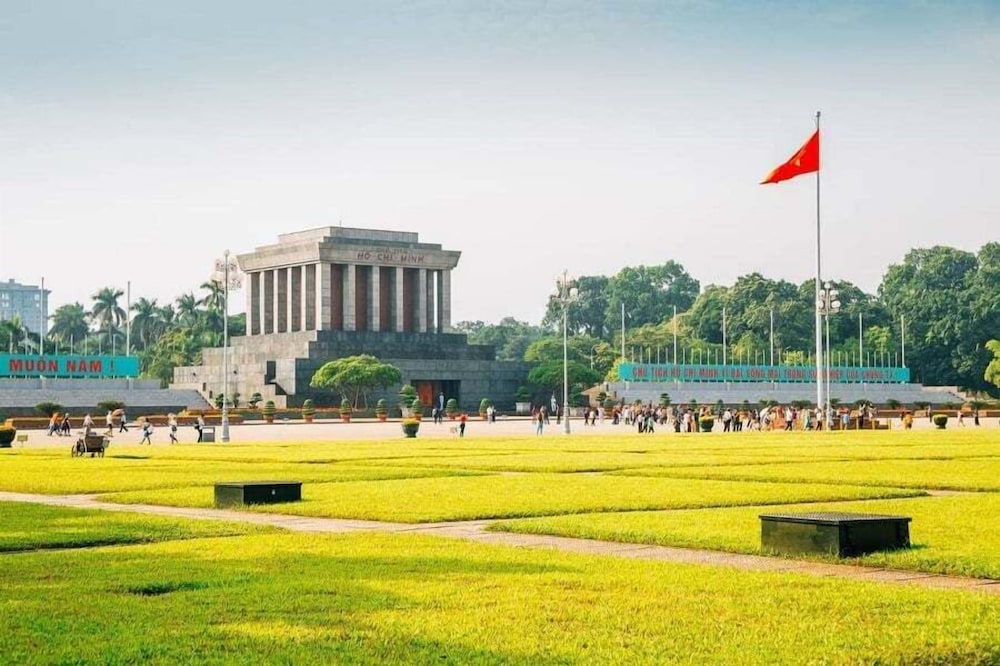 Hotel Yah Hanoi 45/50