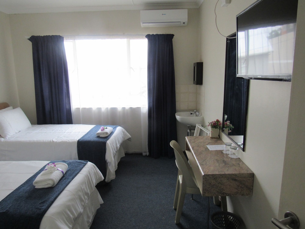 BASIC, TWIN BEDS