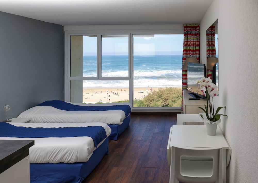 Le Victoria Surf A Biarritz 14/42