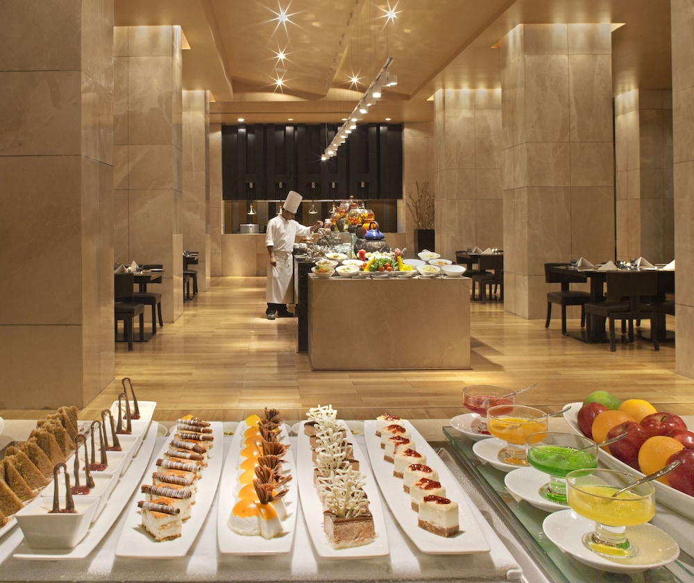 Radisson Blu Hotel Amritsar 55/70