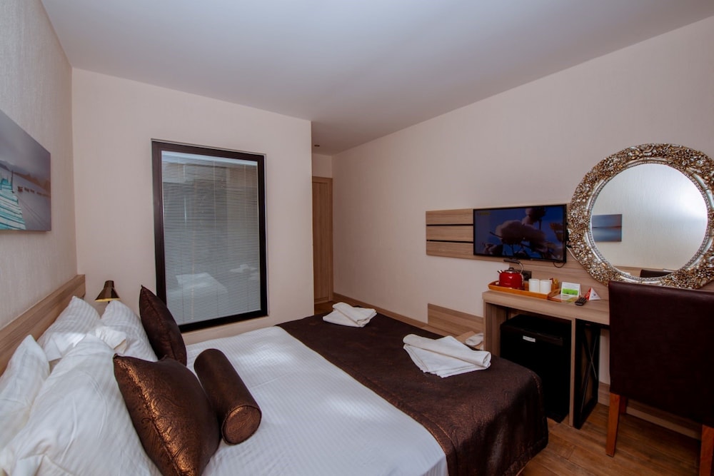 S3 Seahorse Beach Club & Hotel 13/50