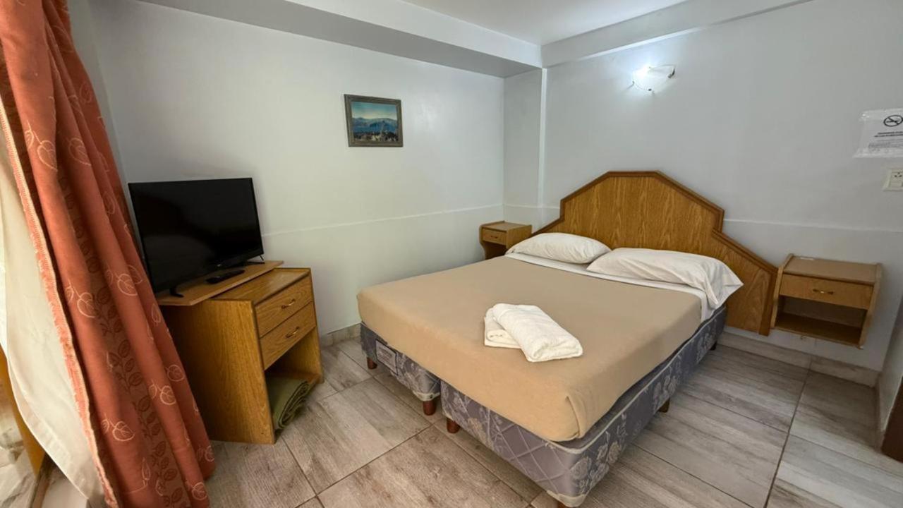 Hotel El Prado 19/50