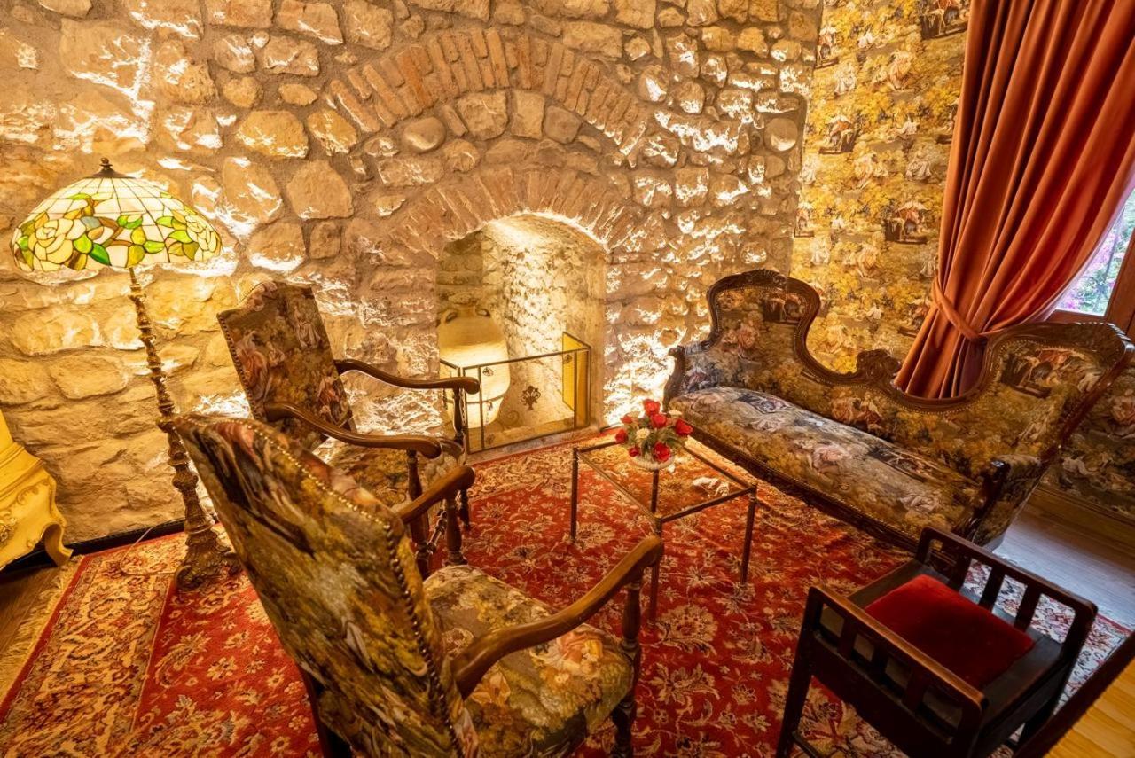 Castle Boutique Hotel 47/63