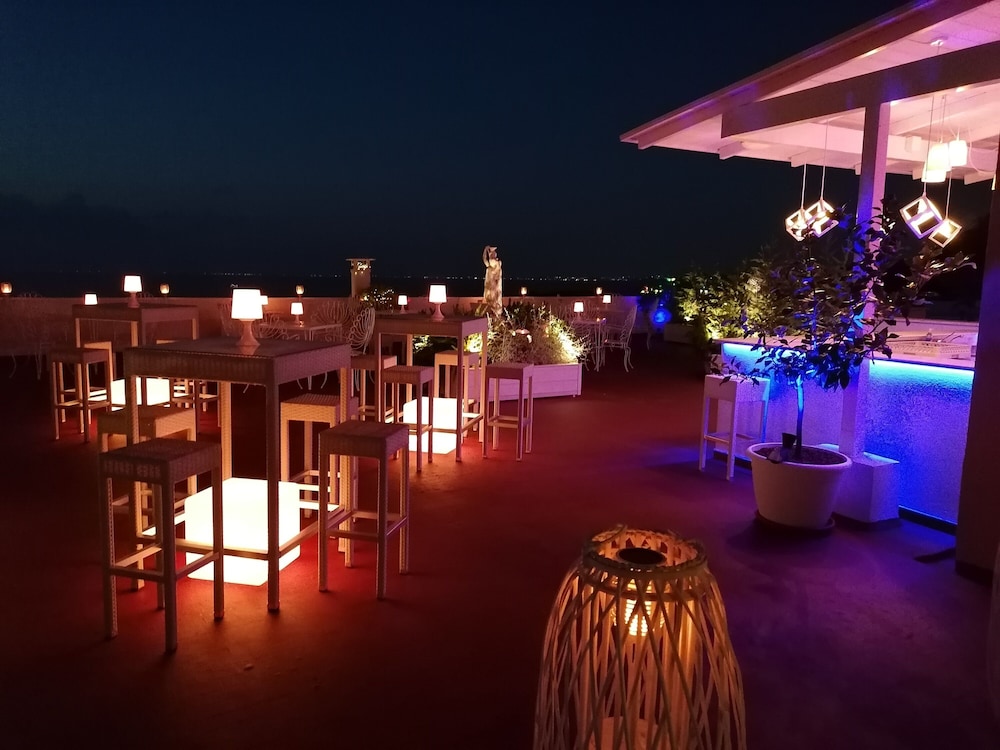 Casa Di Meglio Hotel 50/69