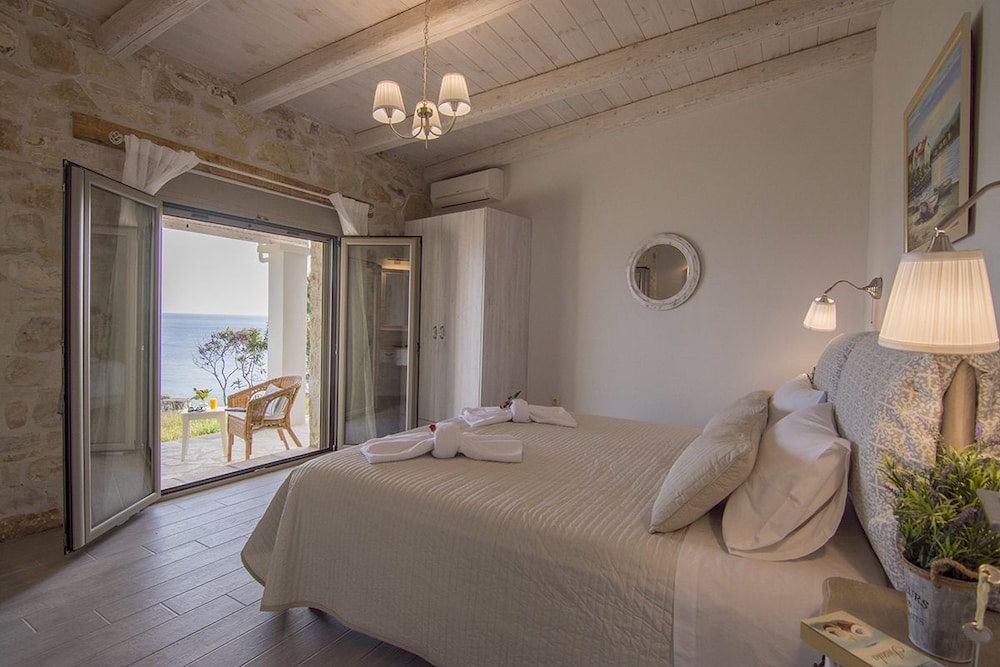 Paxos Sunrise 5/50