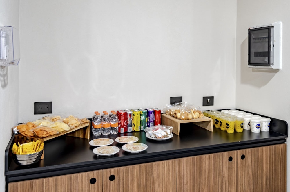 City Express Junior By Marriott Puebla Finsa 42/60