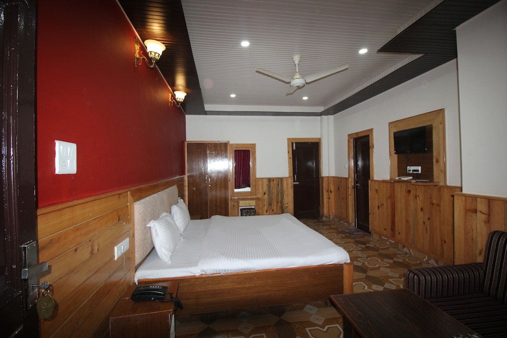 Hotel Mount View 24/40