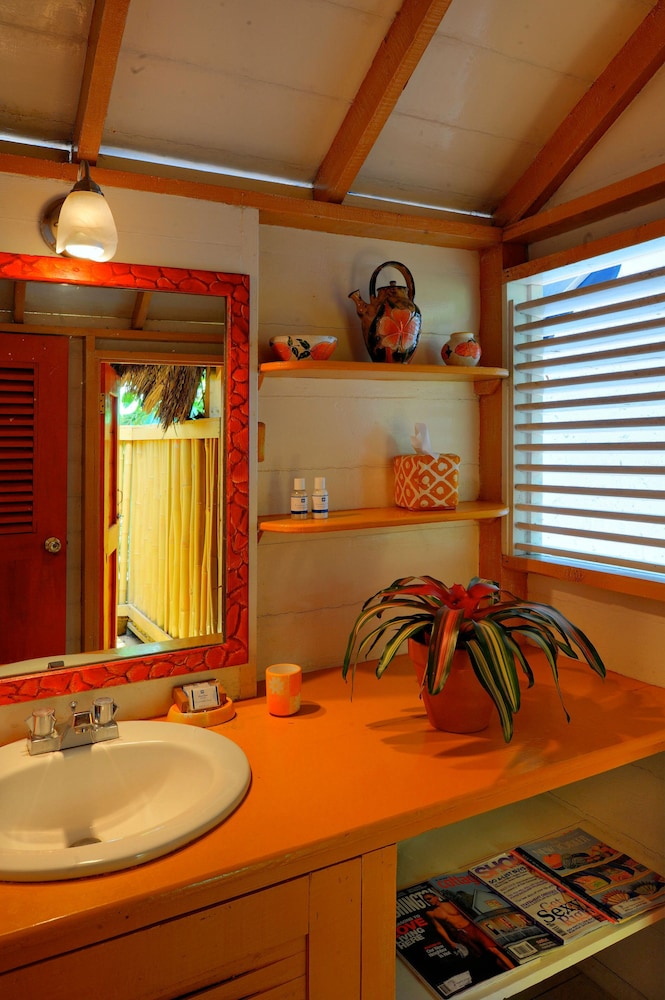 2 Bedrooms, Deluxe, Cottage, Twin Beds, Ocean Front