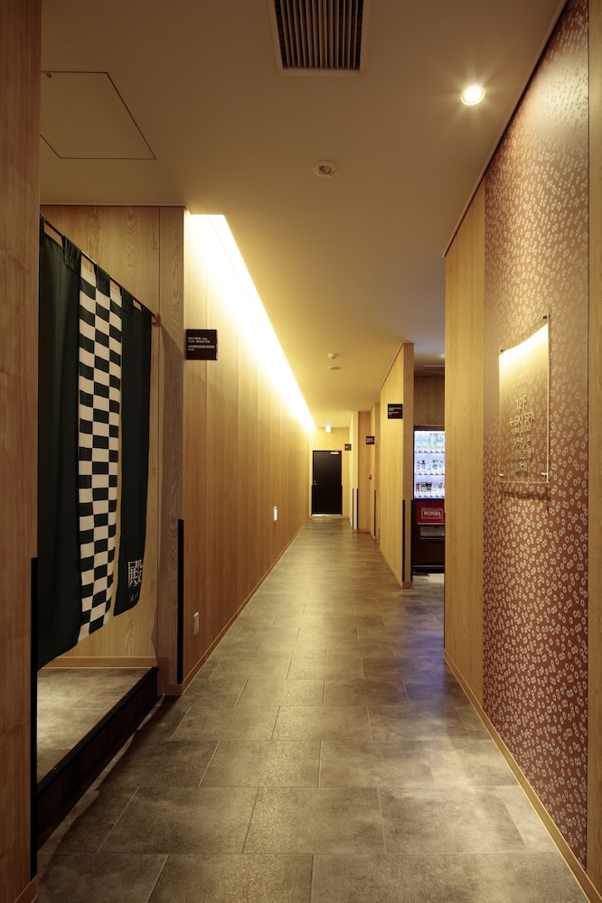 Candeo Hotels Chino 60/60