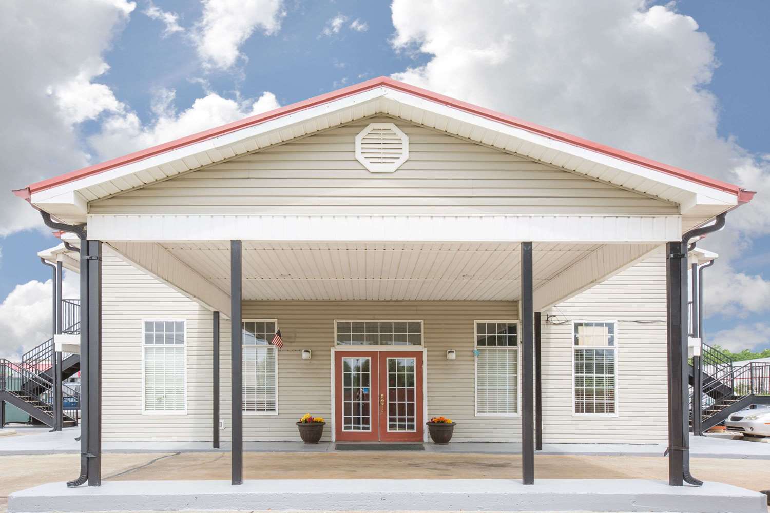 Americas Best Value Inn Talladega 1/5