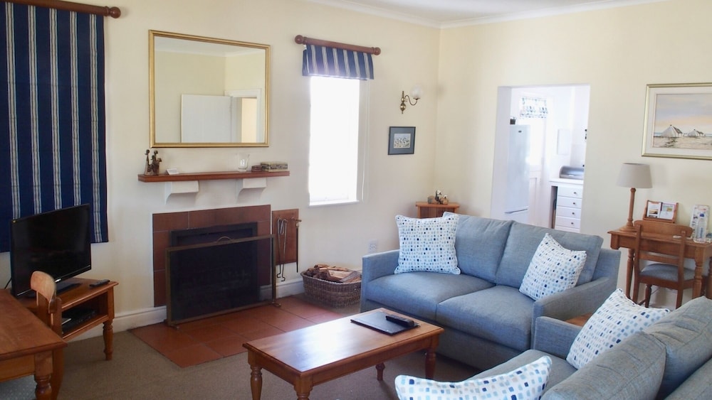Belvidere Manor 22/50