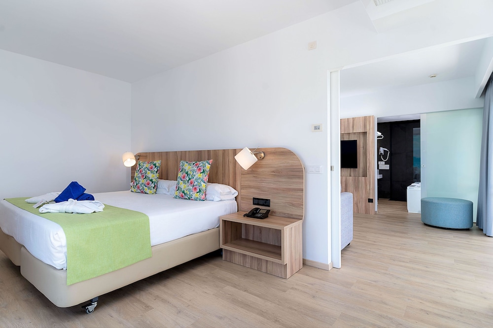 Hotel Costa Calero Thalasso Spa 20/78