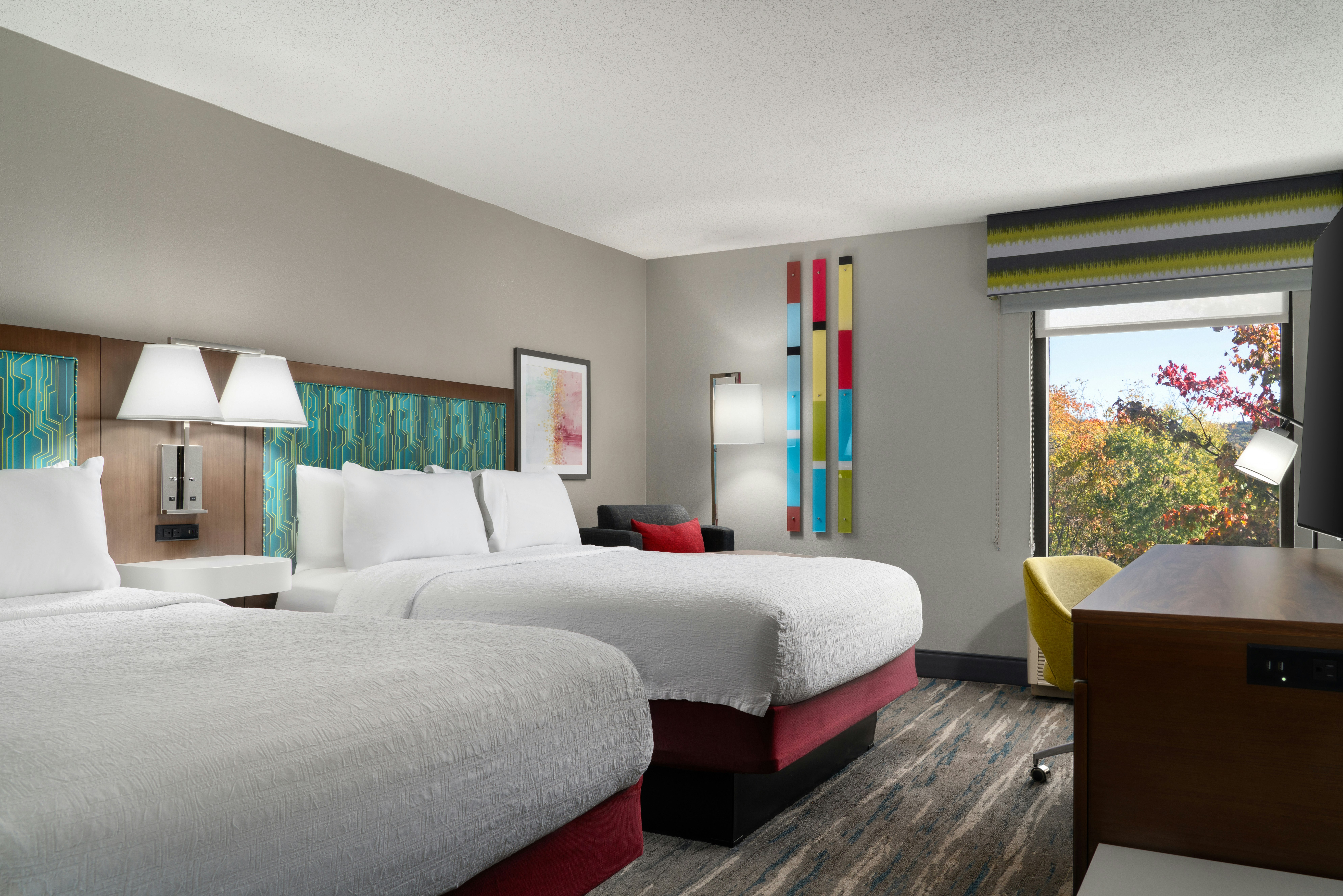 STUDIO, 2 QUEEN BEDS, ACCESSIBLE
