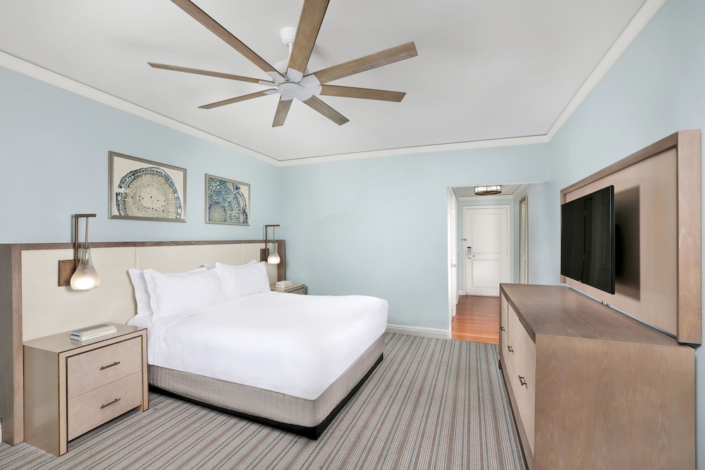 Classic, King Bed