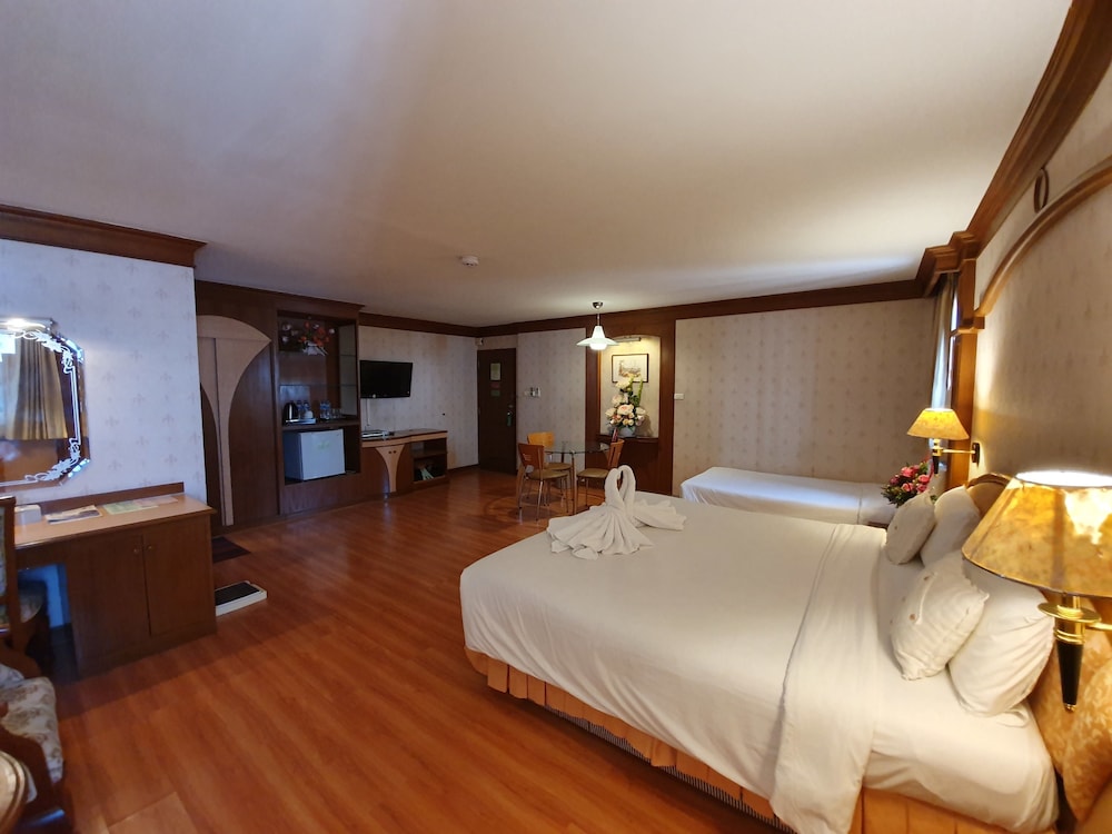1 BEDROOM, FAMILY