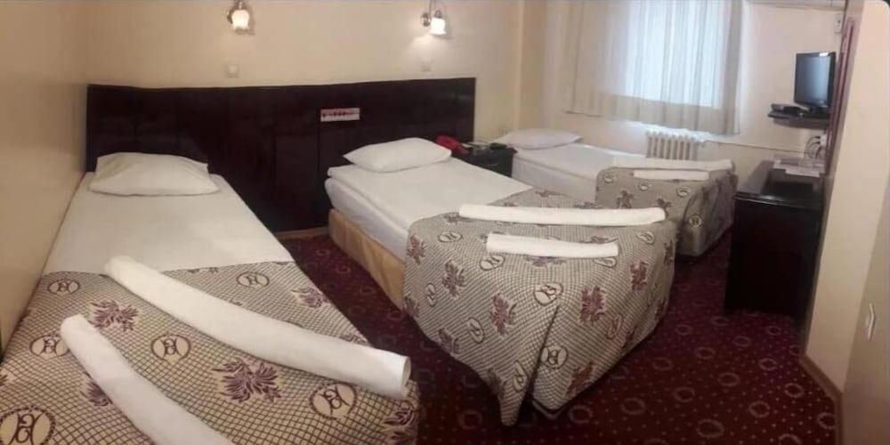 Spor Hotel 8/41