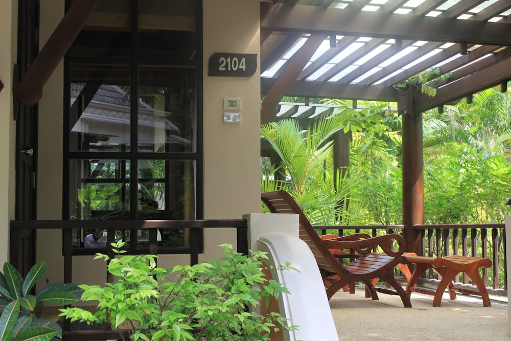 La Solaya Khao Lak 5/75