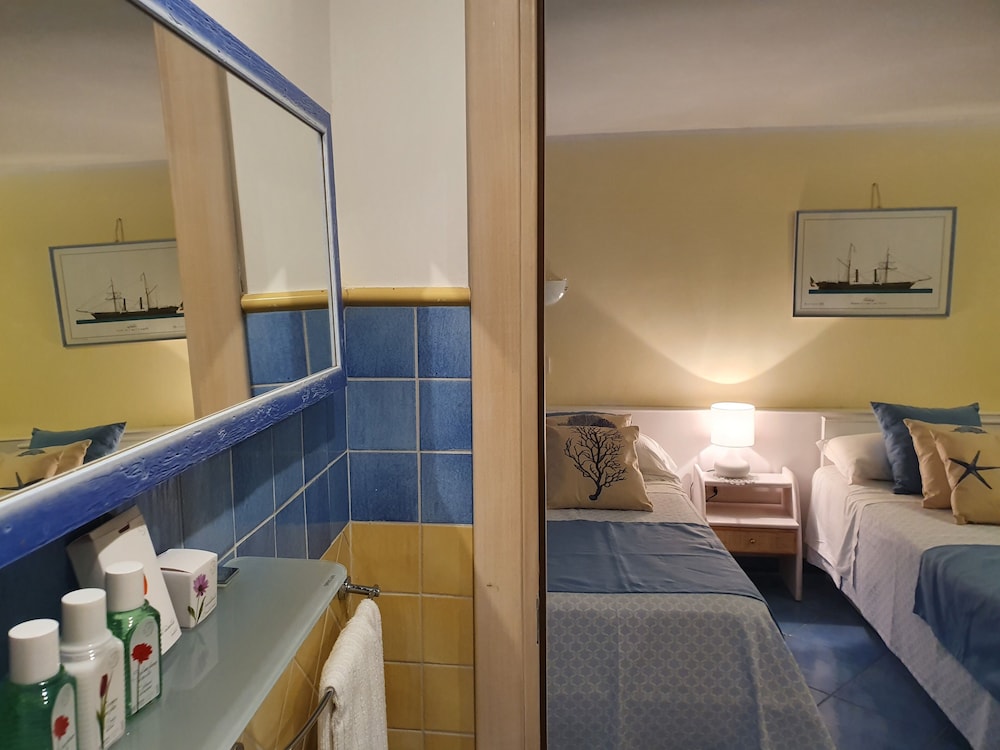 Luxury, Villa, Twin Beds, 2 King Beds, Beach Front, Sea View، Aurora Hotel & Suites Sul Mare 3/3