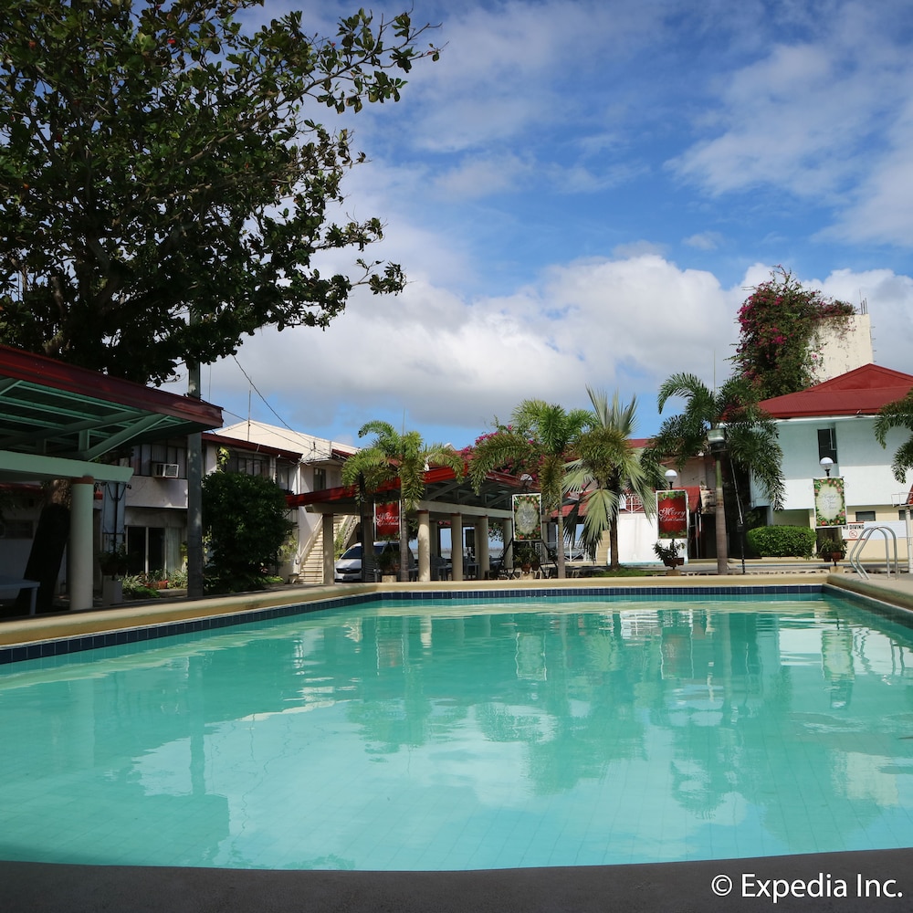 City Of Springs Hotel 5/35