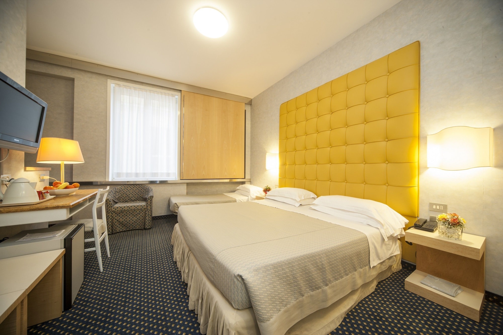 ROOM, TRIPLE