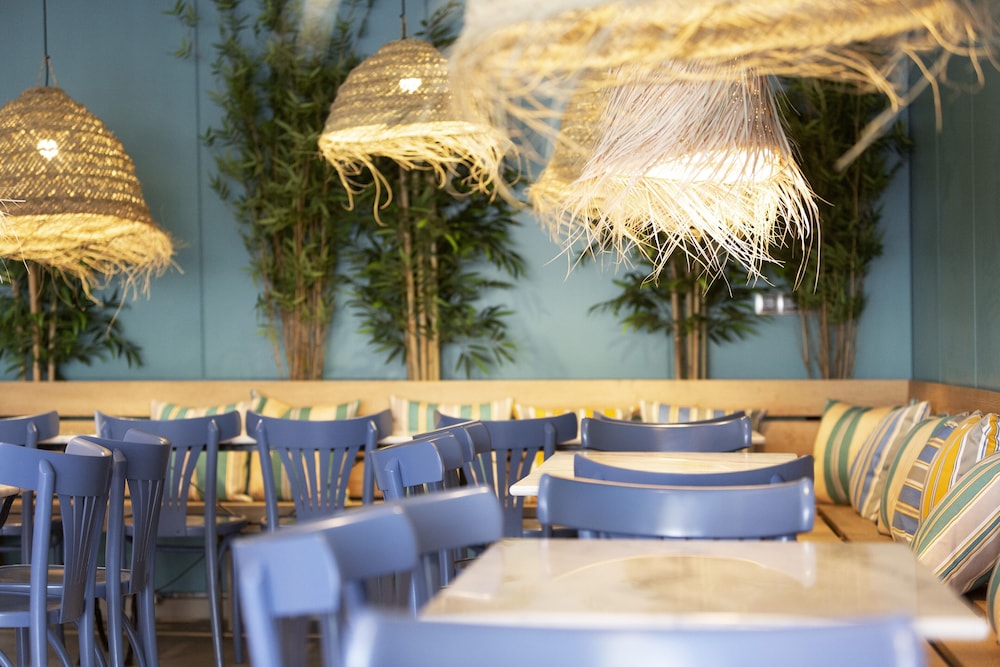 Yomo Hostal BCN Port 33/38