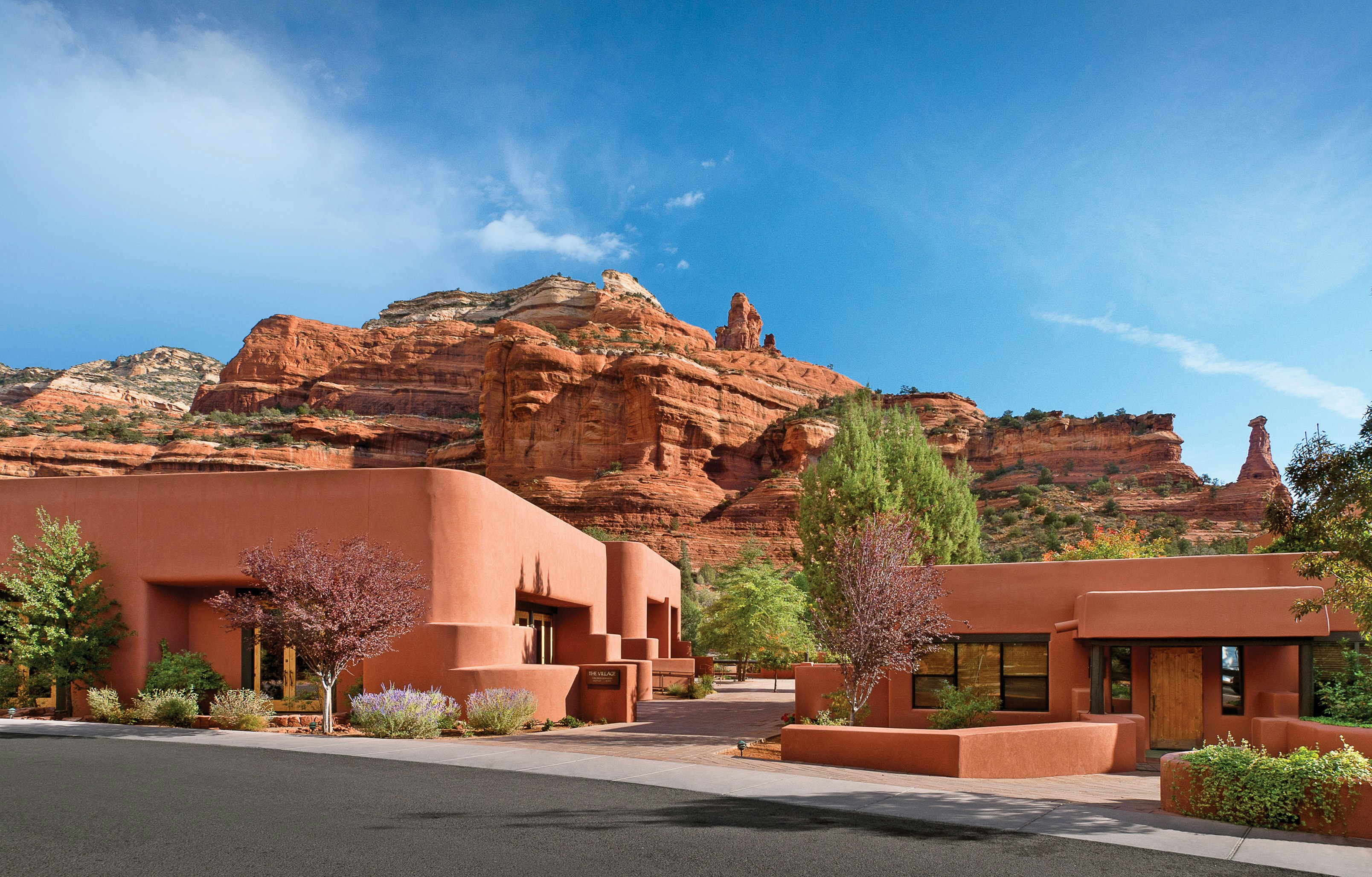 Enchantment Resort 2/81