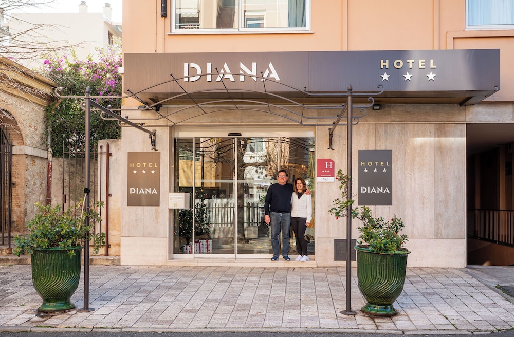 Diana 4/70