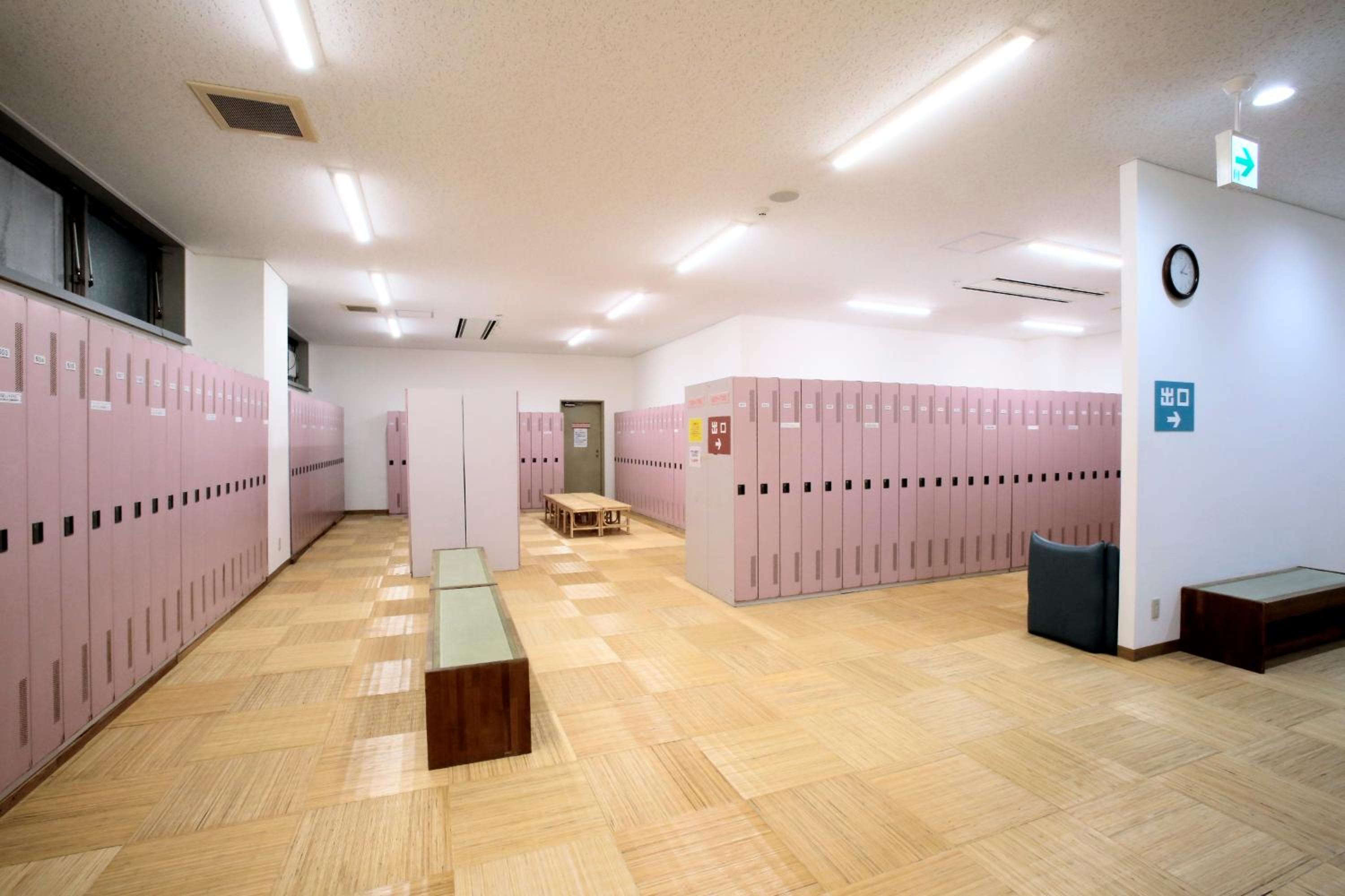 Sakudaira Plaza 21 27/32
