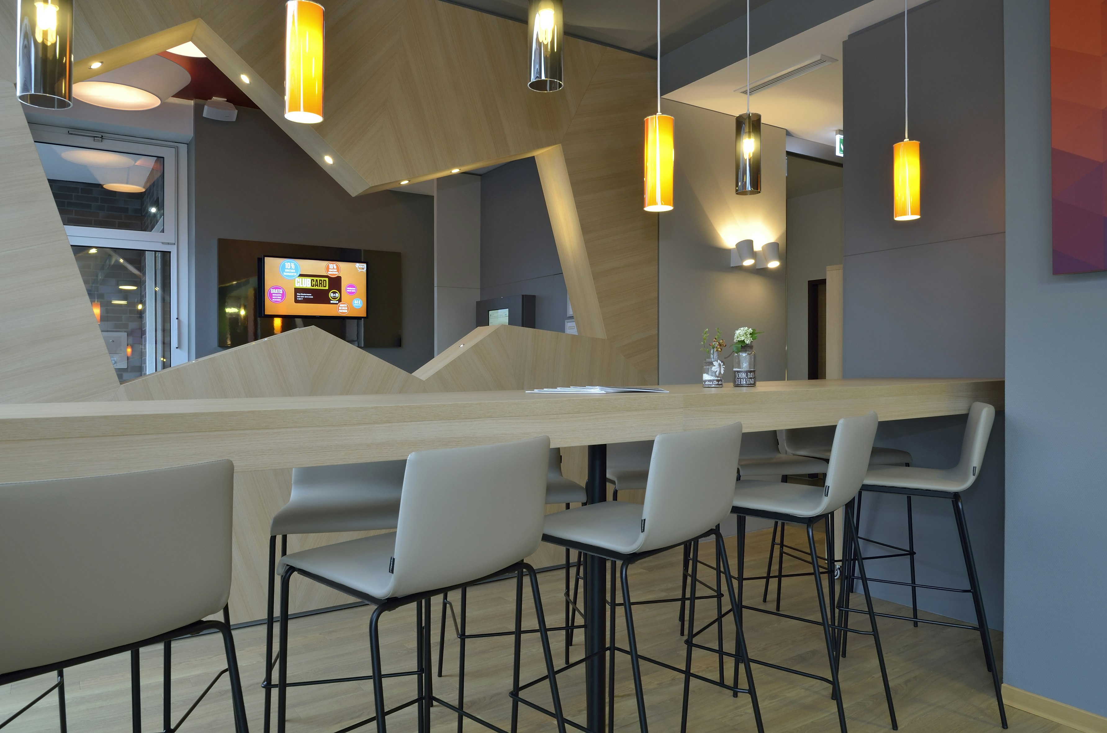 B&B Hotel Stuttgart-Bad Cannstatt 12/18