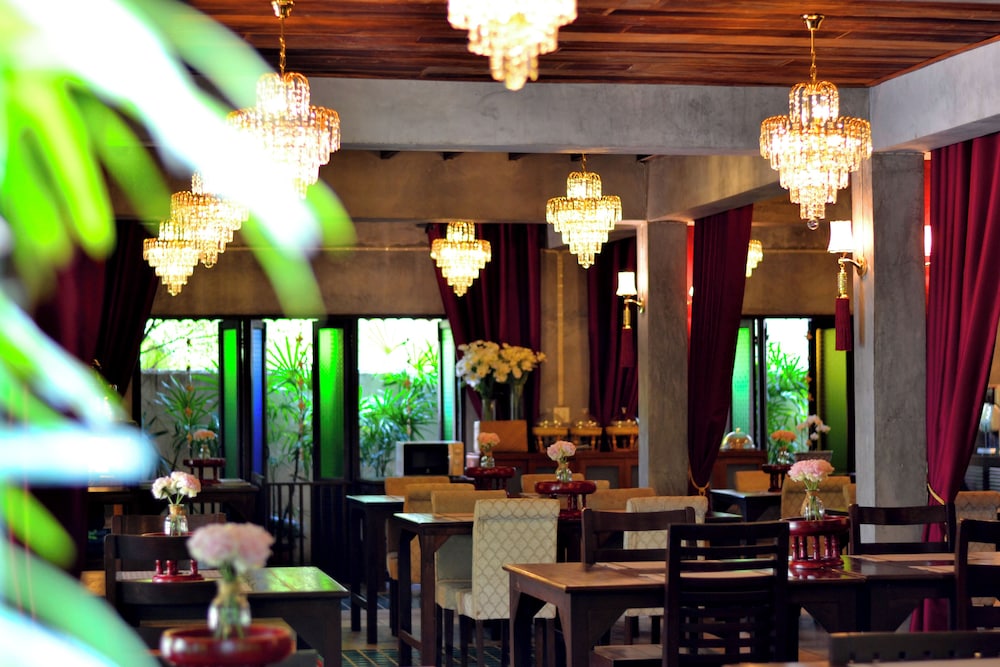 Thai Thai Sukhothai Resort 56/68