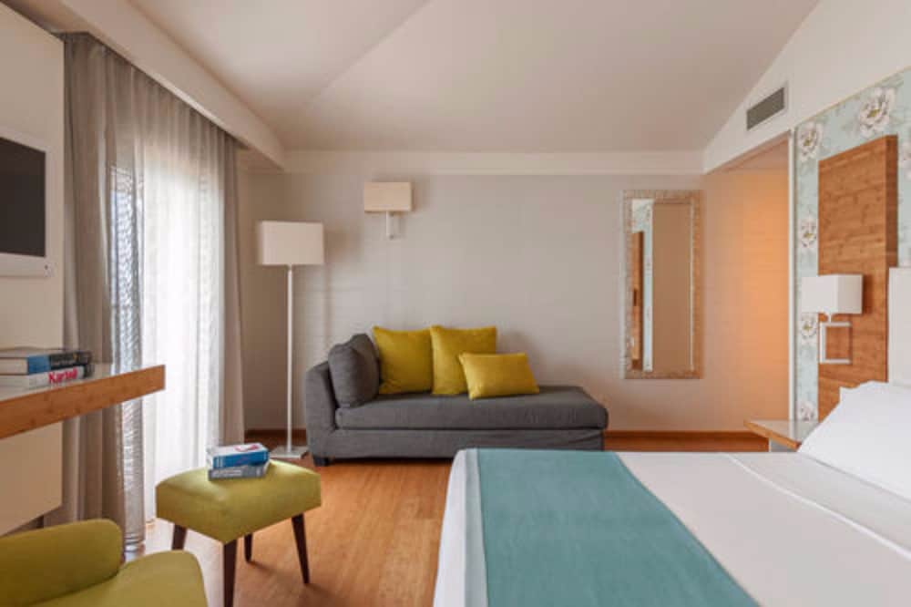 Hotel Eden 25/66