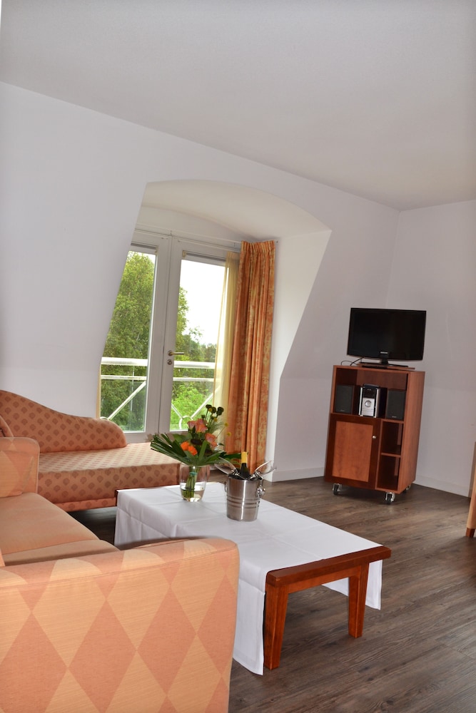 Fletcher Hotel-Restaurant De Witte Raaf 29/46
