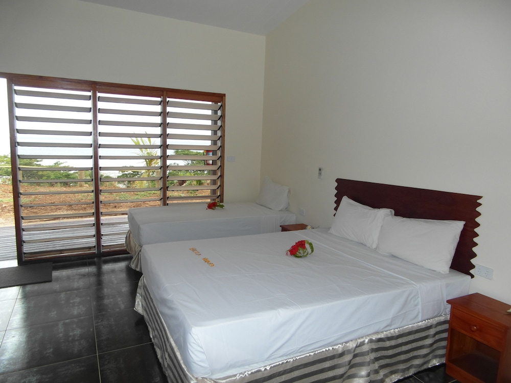Funky Fish Beach Resort 9/50