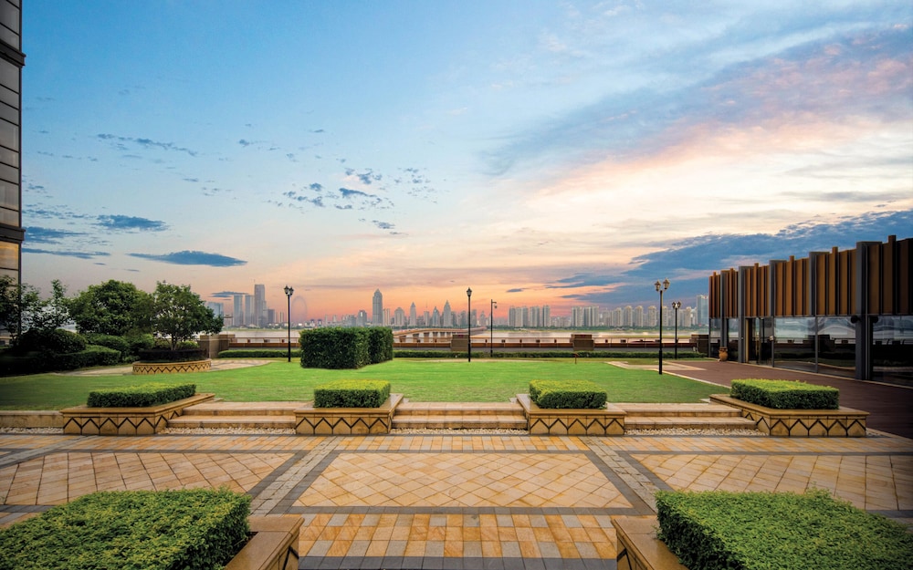 Crowne Plaza Nanchang Riverside 45/50