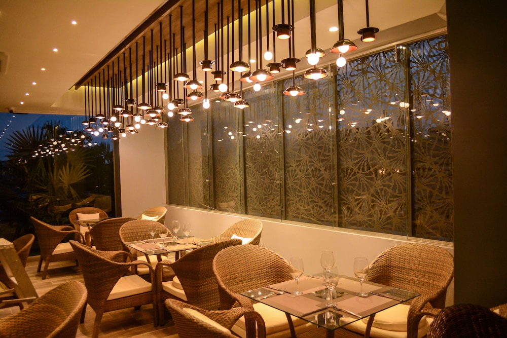 Perla Suite Hotel 49/64