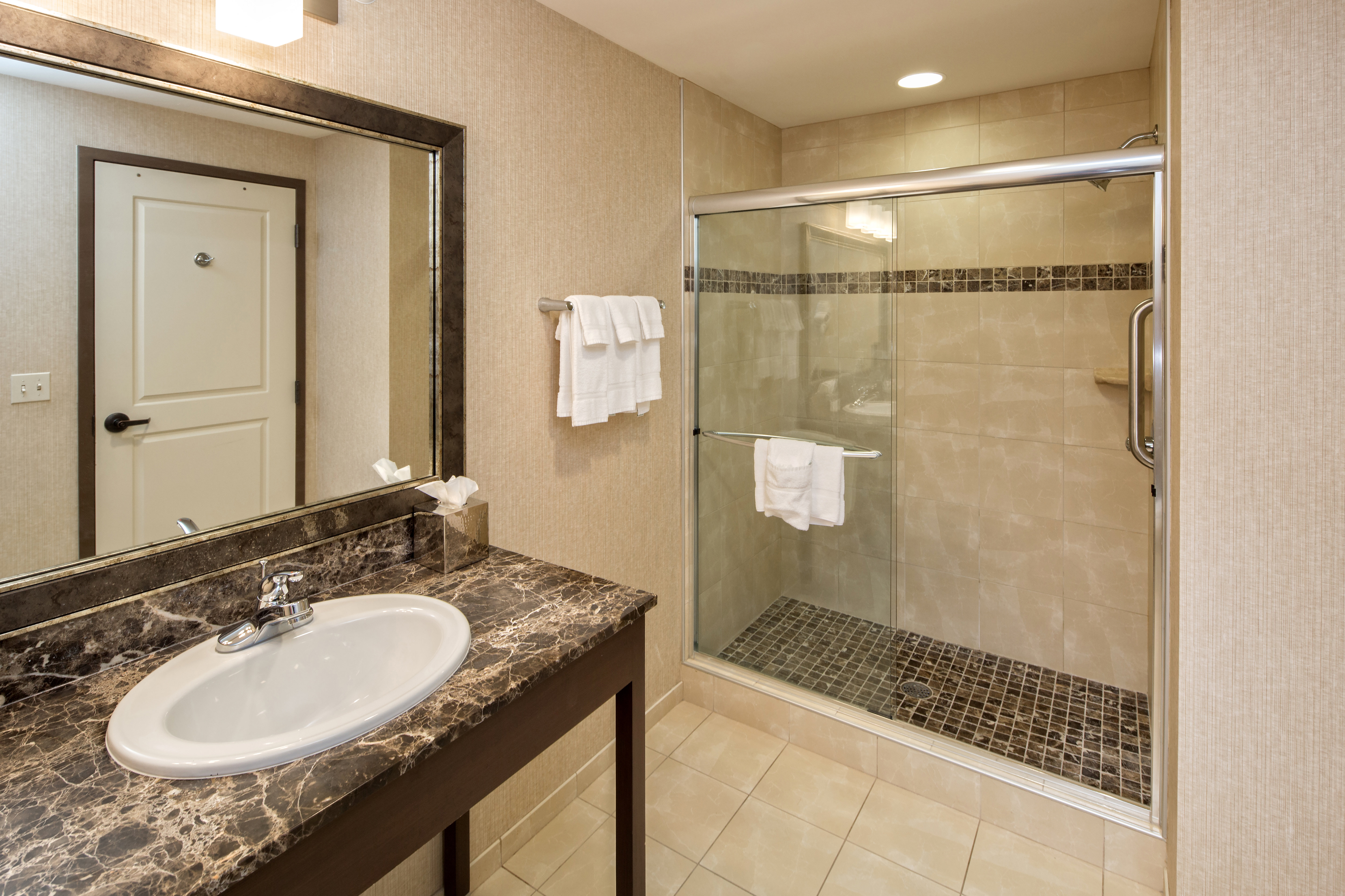 Holiday Inn Resort Deadwood Mountain Grand 77/78