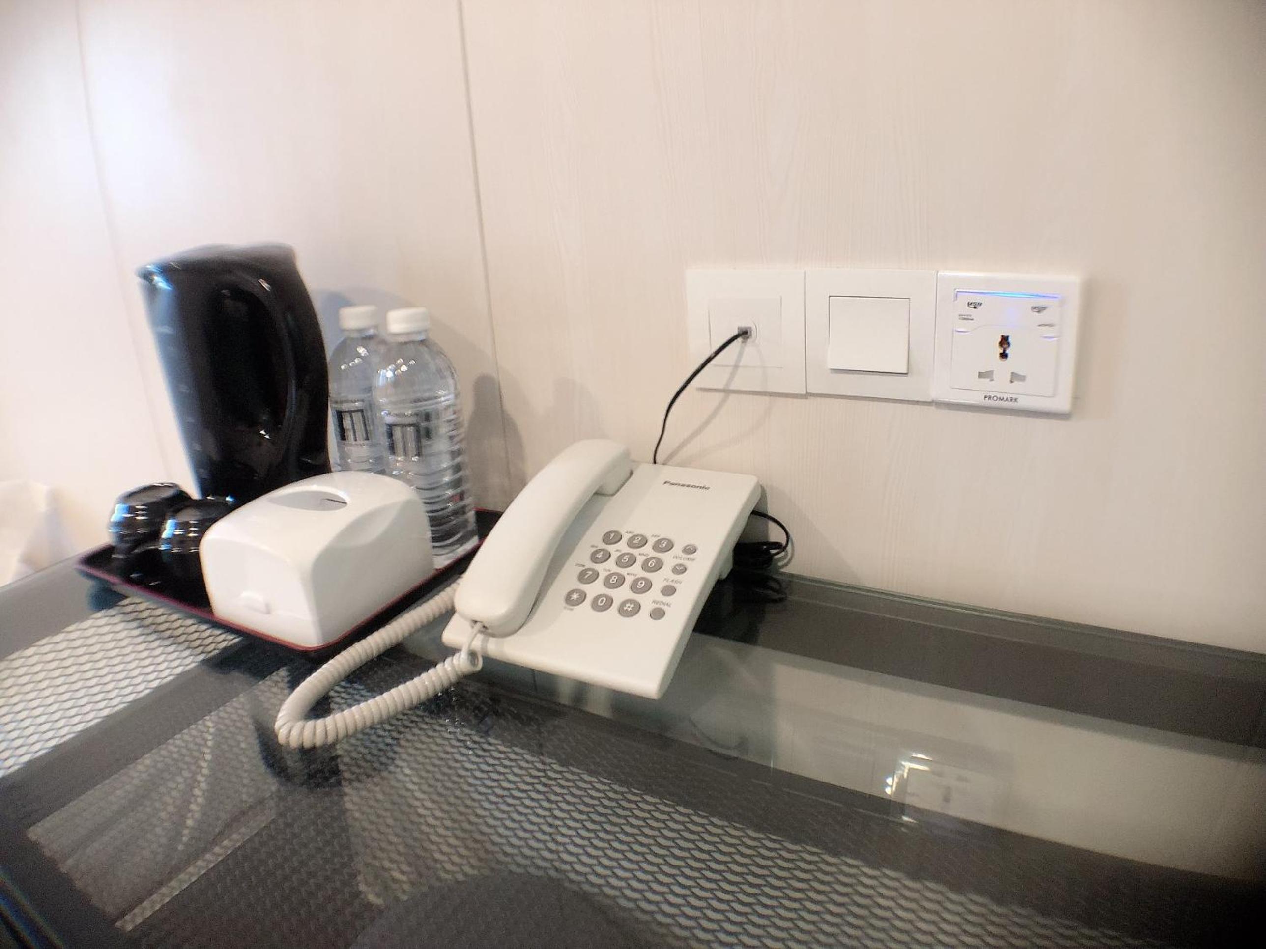 M Design Hotel Taman Pertama 50/50