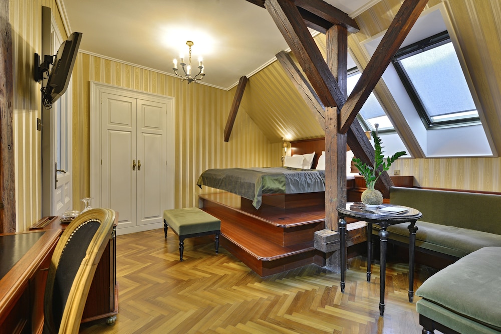 Gerloczy Cafe & Rooms Delux 41/50