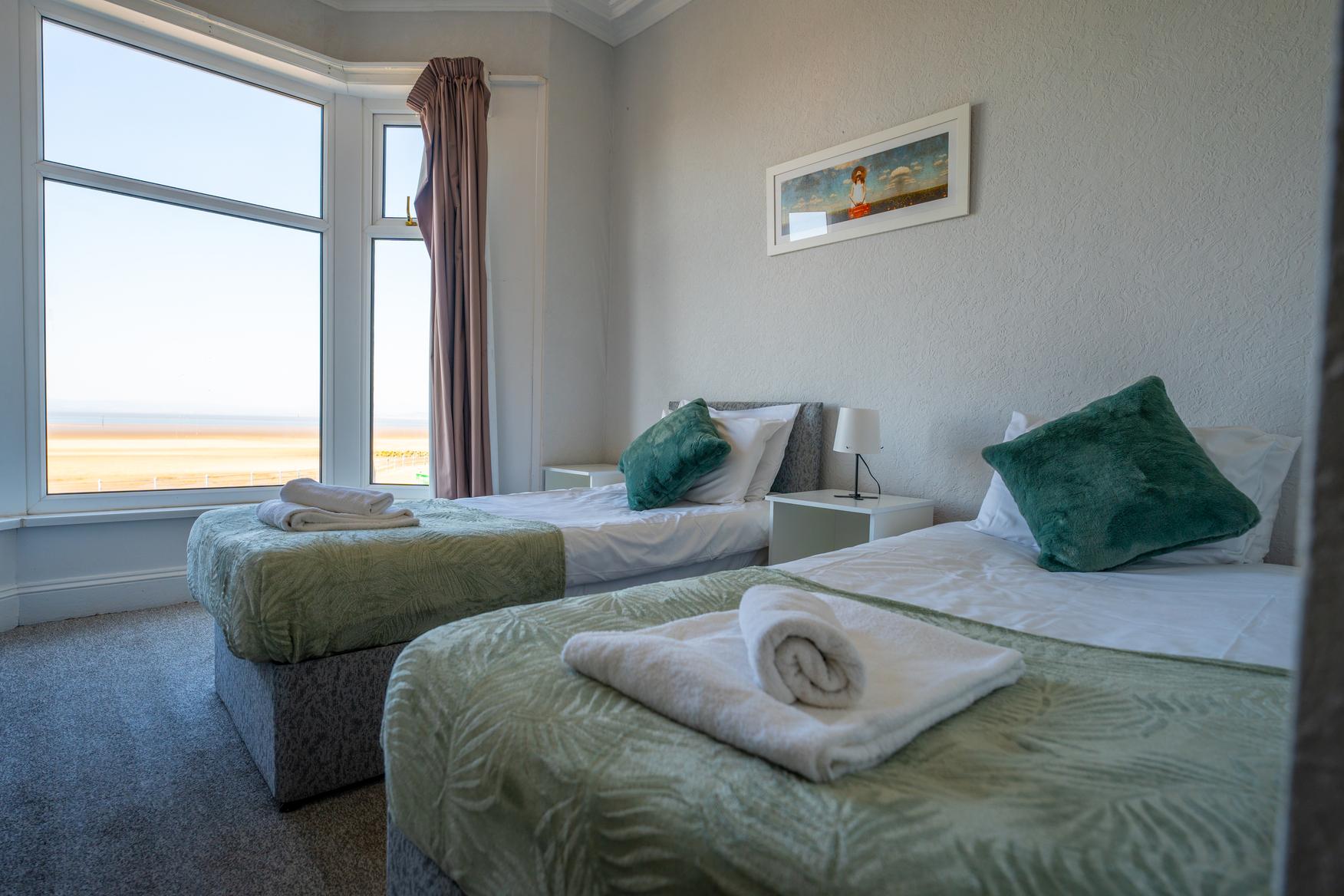 Room, Twin Beds