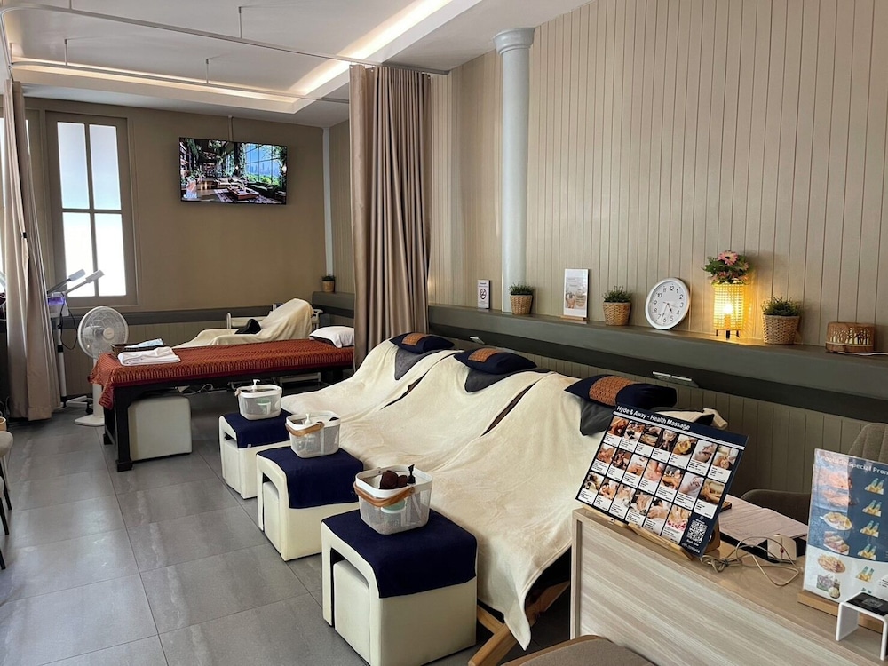 Let S Hyde Resort And Villa Pattaya 52/69