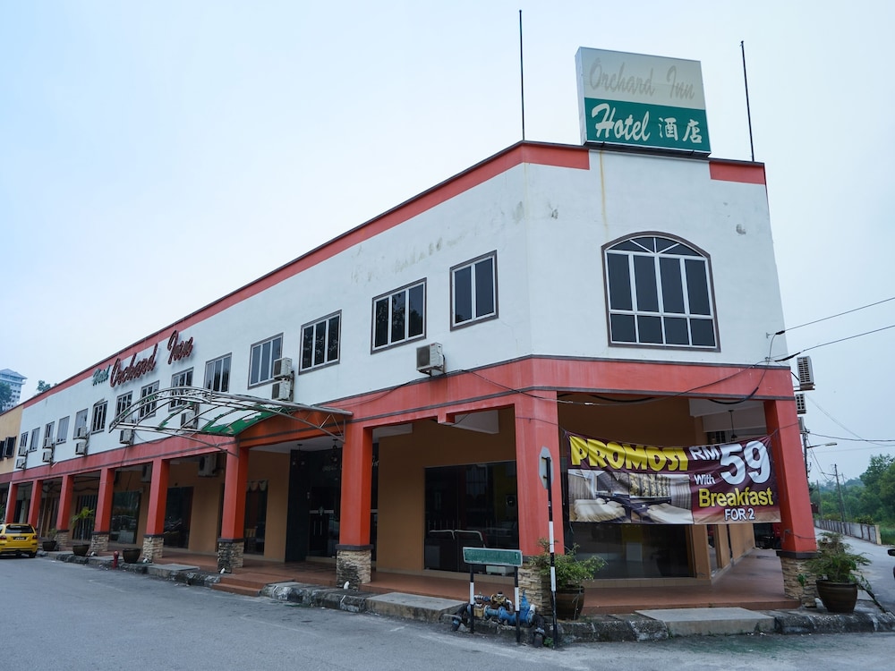 Super OYO 44083 Hotel Orchard Inn in LUMUT
