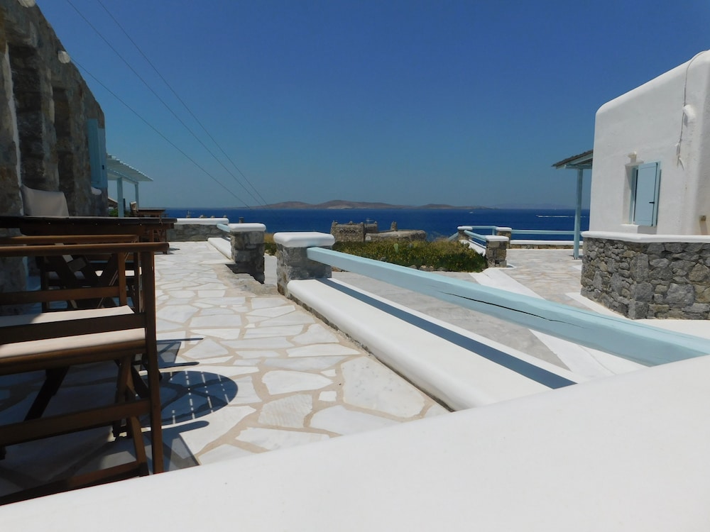 Sofia's Bungalows Mykonos 73/82