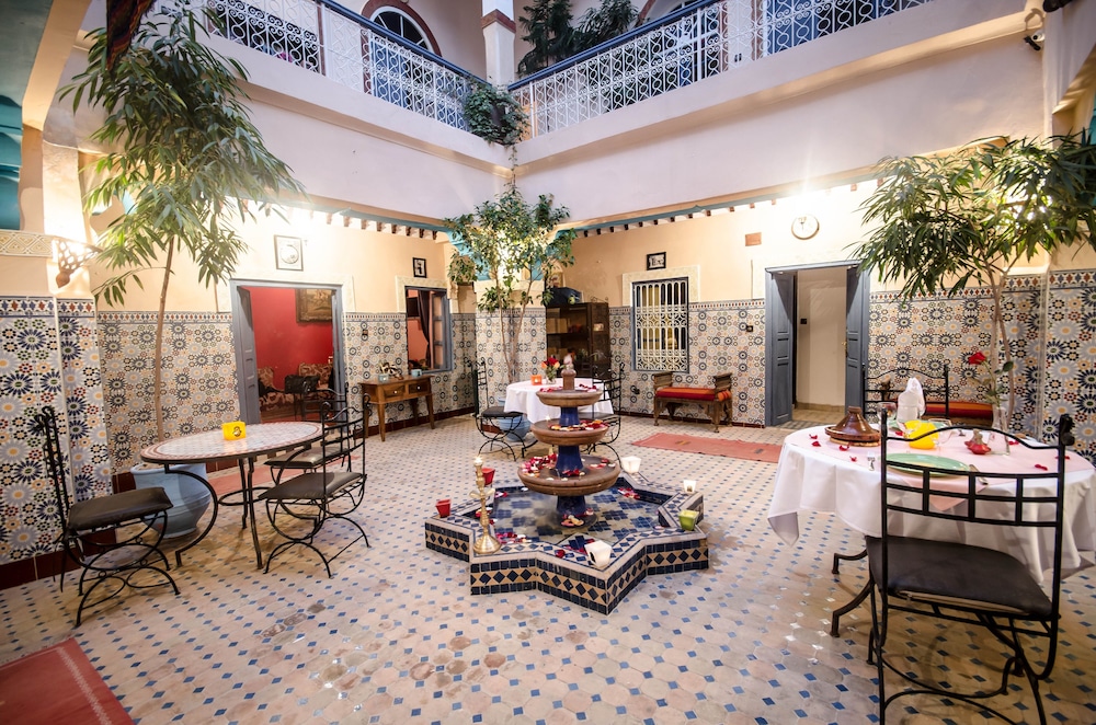 Riad Azalia 47/63