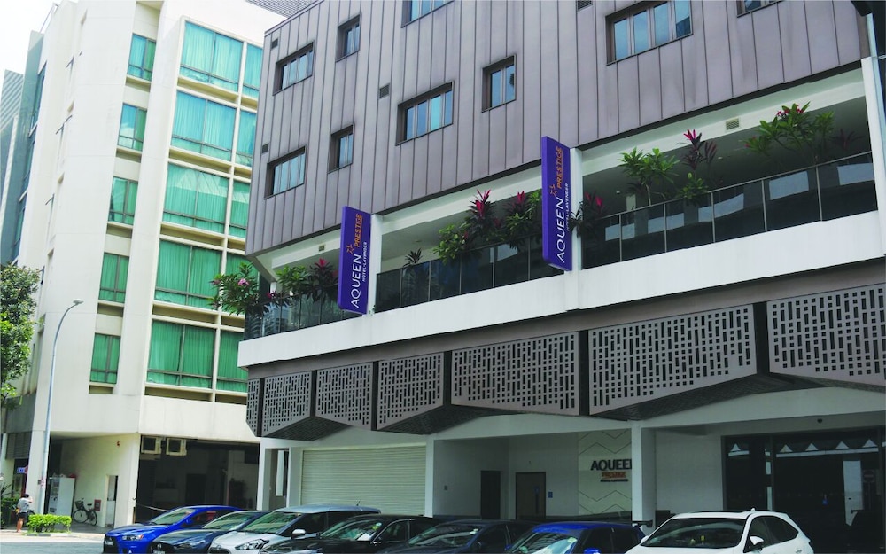 Aqueen Prestige Hotel Lavender photo1
