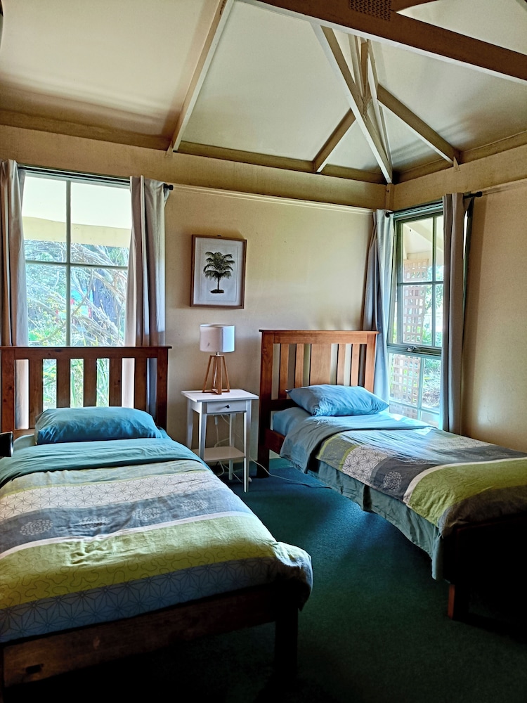 Kalimna Woods Cottages 11/50
